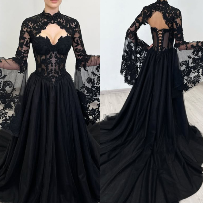 Gothic Black Long Sleeve Wedding Dresses Sweep Train Lace Applique Bridal Gowns