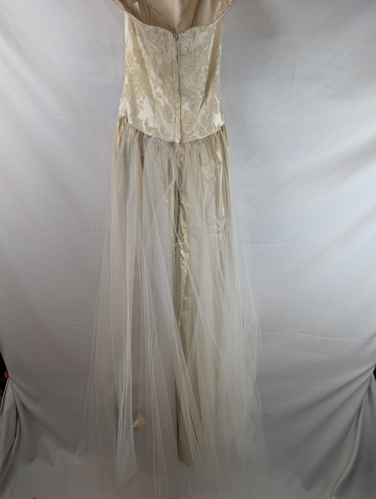 Loralie Ivory Gold Jacquard Halter Wedding Gown 40s 50s Era Layered Tulle Size 8