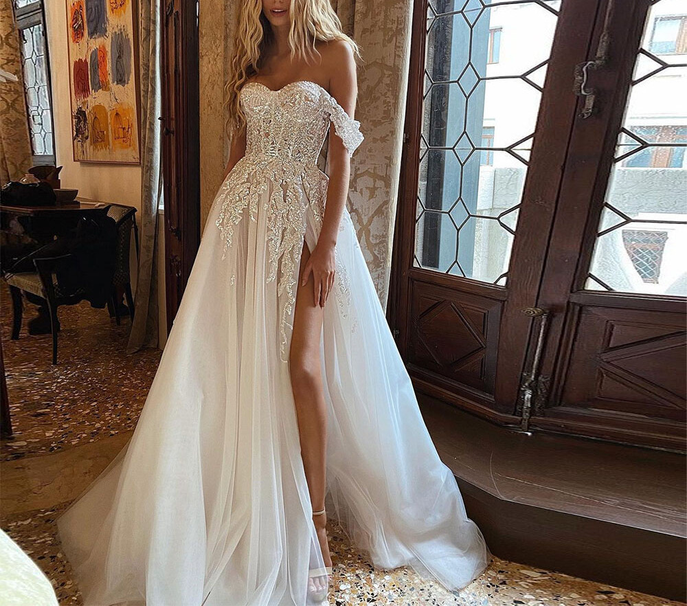 Boho Wedding Dresses Crystal Off the Shoulder Lace Appliques A-Line Bridal Gowns