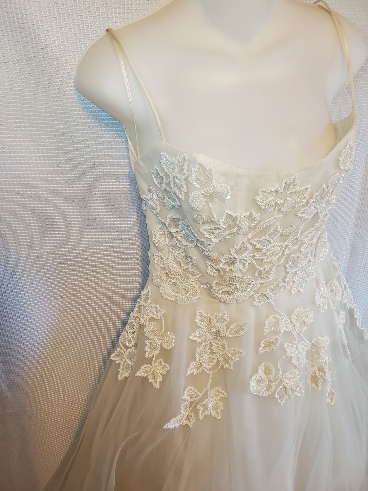 Nouvelle Amsale Hand Beaded Tulle Embellished Ivory Wedding Dress Size 8 $6700