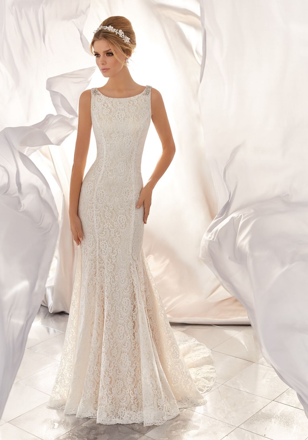Wedding Dress Mori Lee Style 6866 Size 8 Sheath Fit, Lace, Sequins, V Back