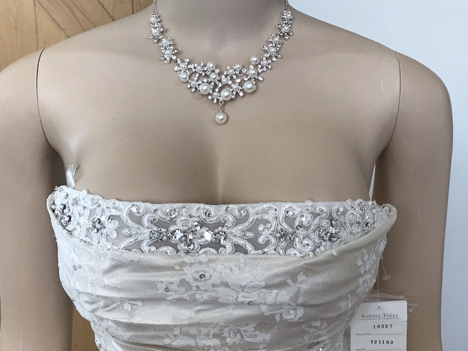 Modern & Classy Sophia tolli wedding Gown Light Gold. Size 10. NWT