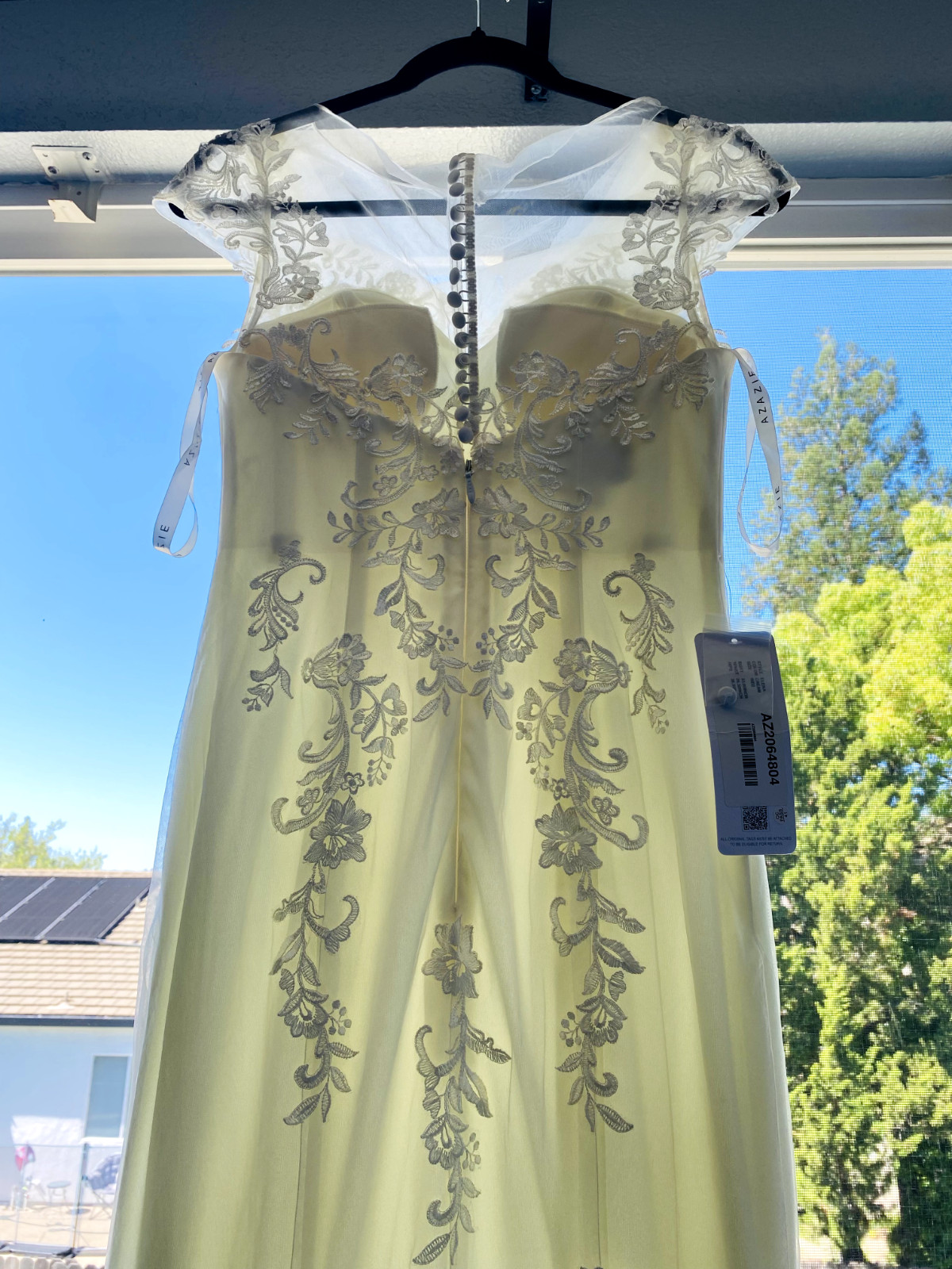 New Azazie Elena Wedding Dress Size WD2 Cream Lace Mermaid Illusion Gown