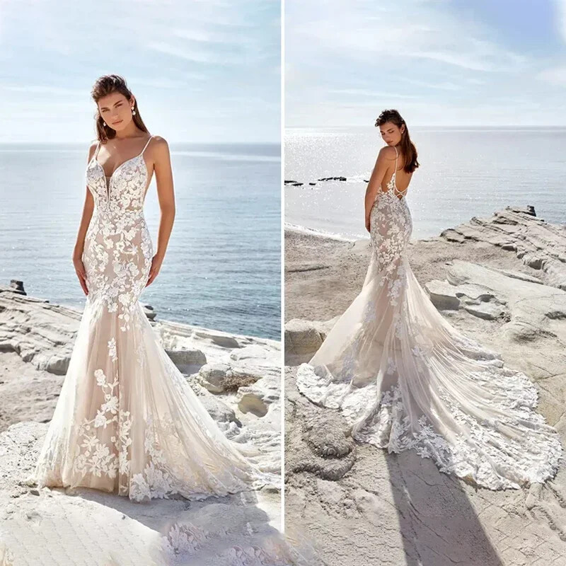 Bohemian Charming Wedding Dress Mermaid Spaghetti Straps Open Back Small Tail