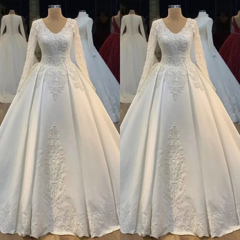 Elegant Wedding Dresses Long Sleeves Lace Appliques V Neck Satin Bridal Gowns
