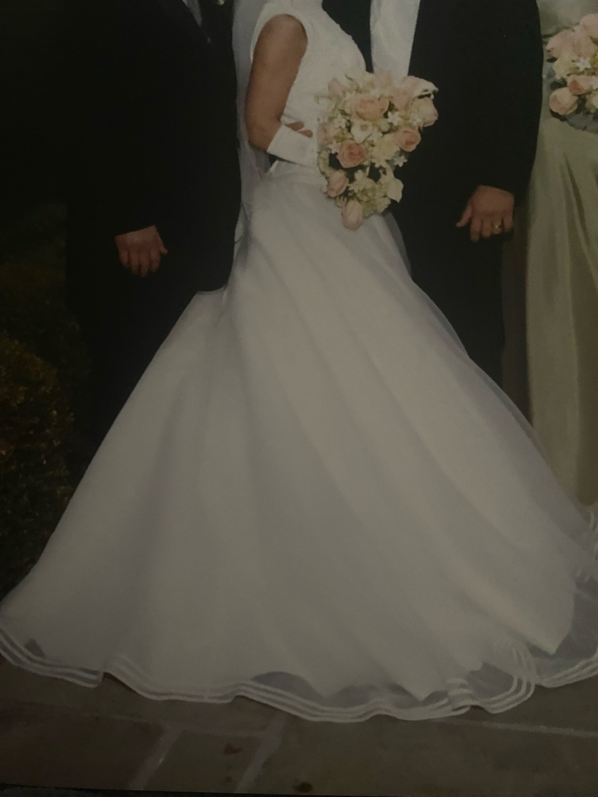 Y2K VTG Halter High Neck Wedding Dress By Forever Yours Size 8 Modern Simplicity