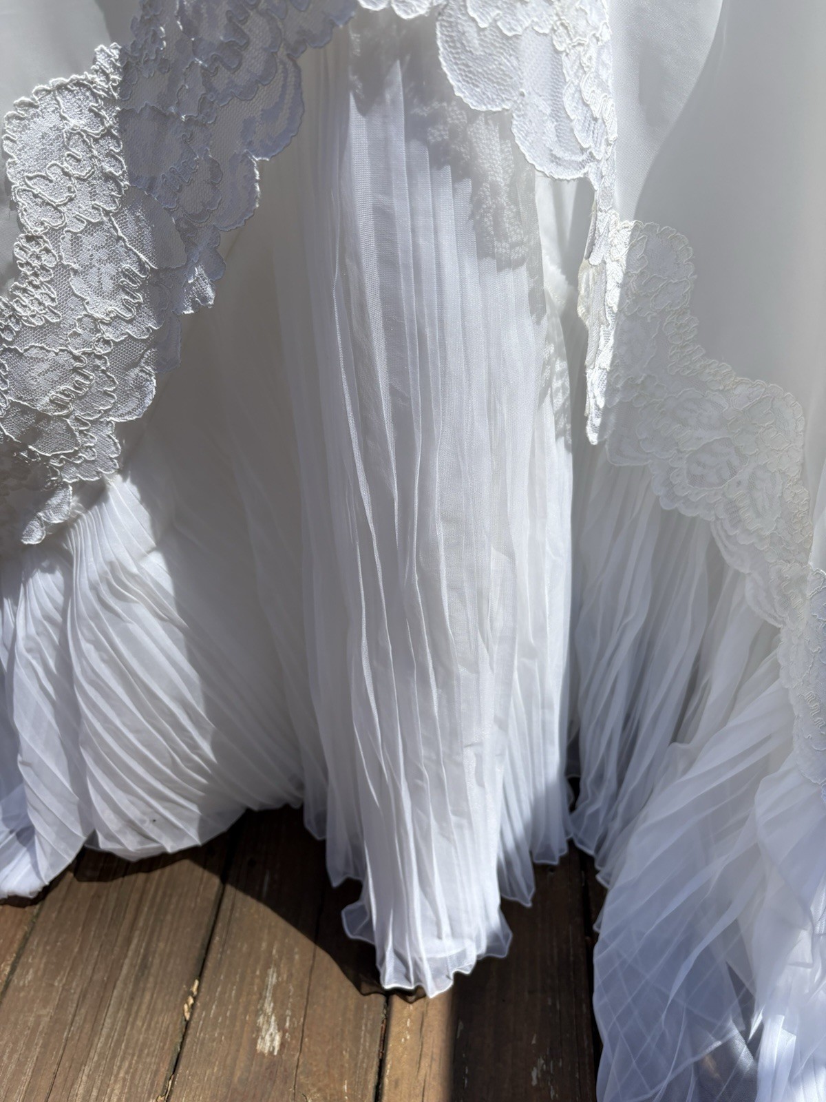 Union Made Vintage Wedding Bridal Gown Chiffon Ivory Lace Floral Unique Sleeves