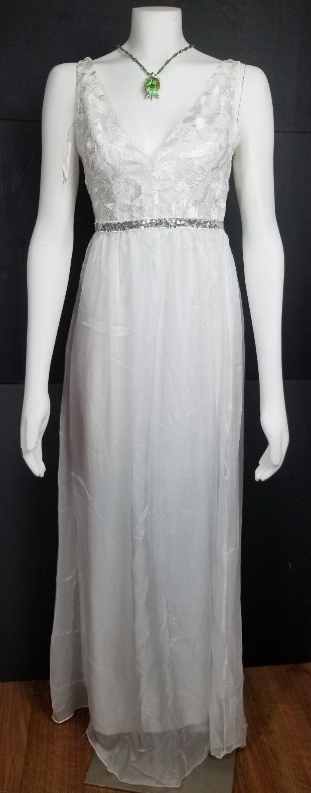 Unbranded Women’s Formal /Wedding White Delicate Lace Long Lined Maxi Dress Sz S