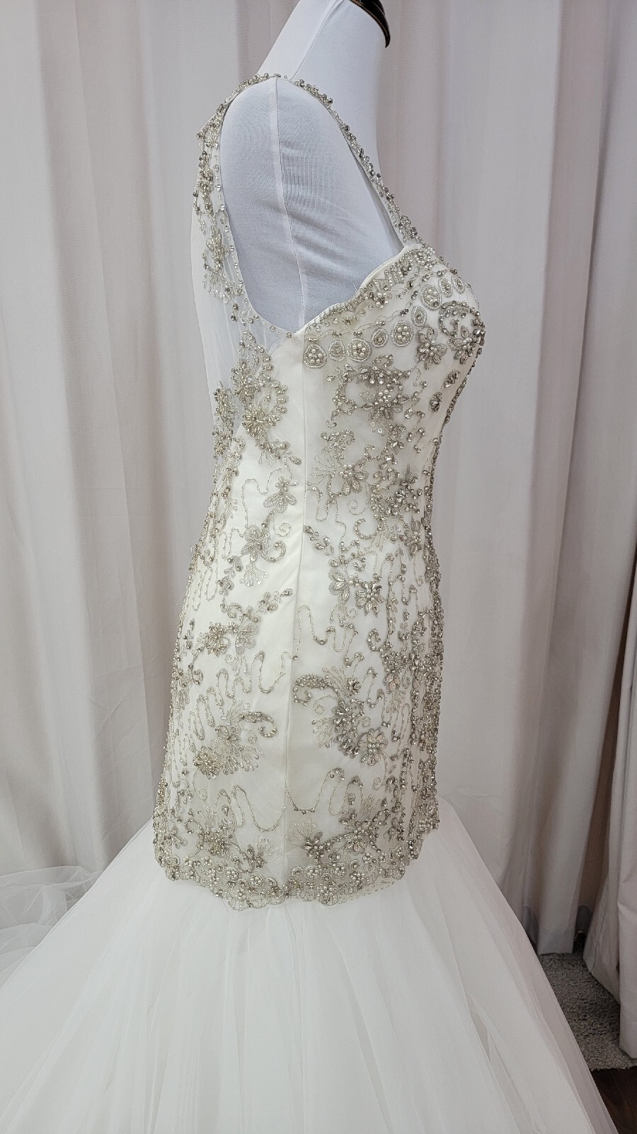 Mary’s Bridal D8101 Dress Mermaid Crystal Beaded Embroidered Bodice Tulle Skirt