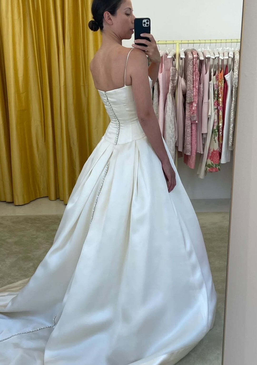 Victorain Wedding Dress 1950s Vintage Satin Sleeveless Off Shoulder Bridal Gown