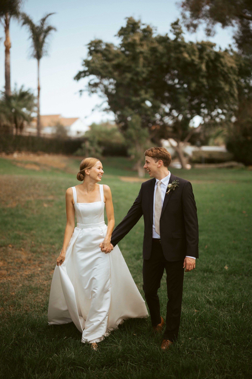 BHLDN Olympia Sleeveless Square Neck Wedding Dress w/ Detachable Oversk…