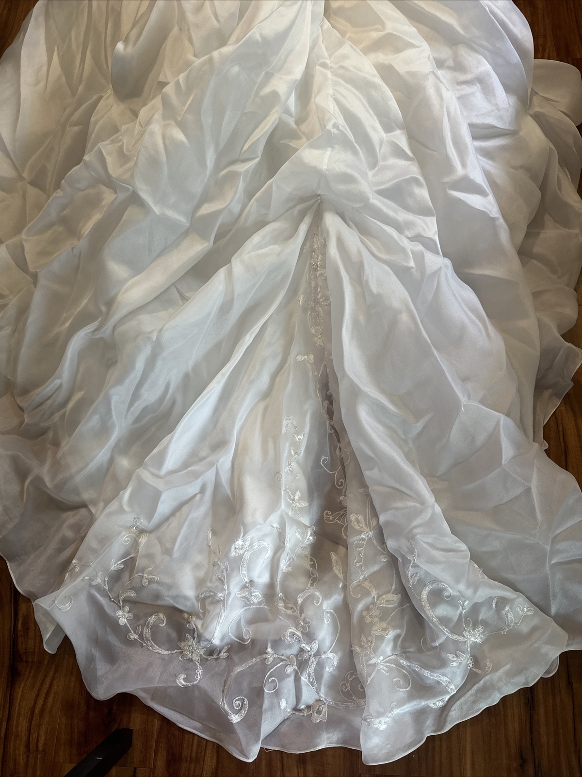 La Sposa Wedding Dress, gently used, size US 04 with a long beautiful train.