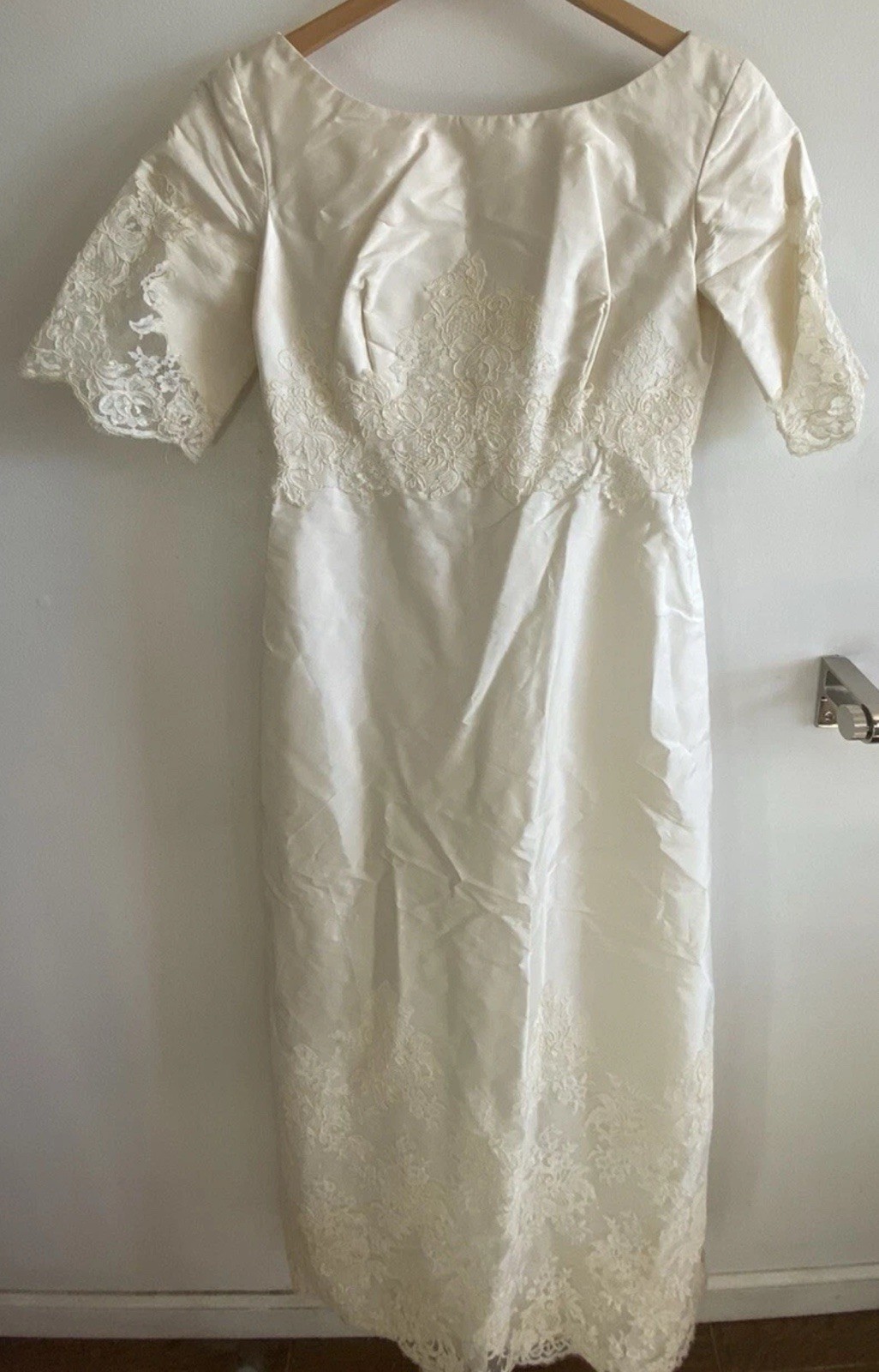 Vintage Portrait Bridal Wedding Dress Lace Gown Union Label Off-White S? Elegant