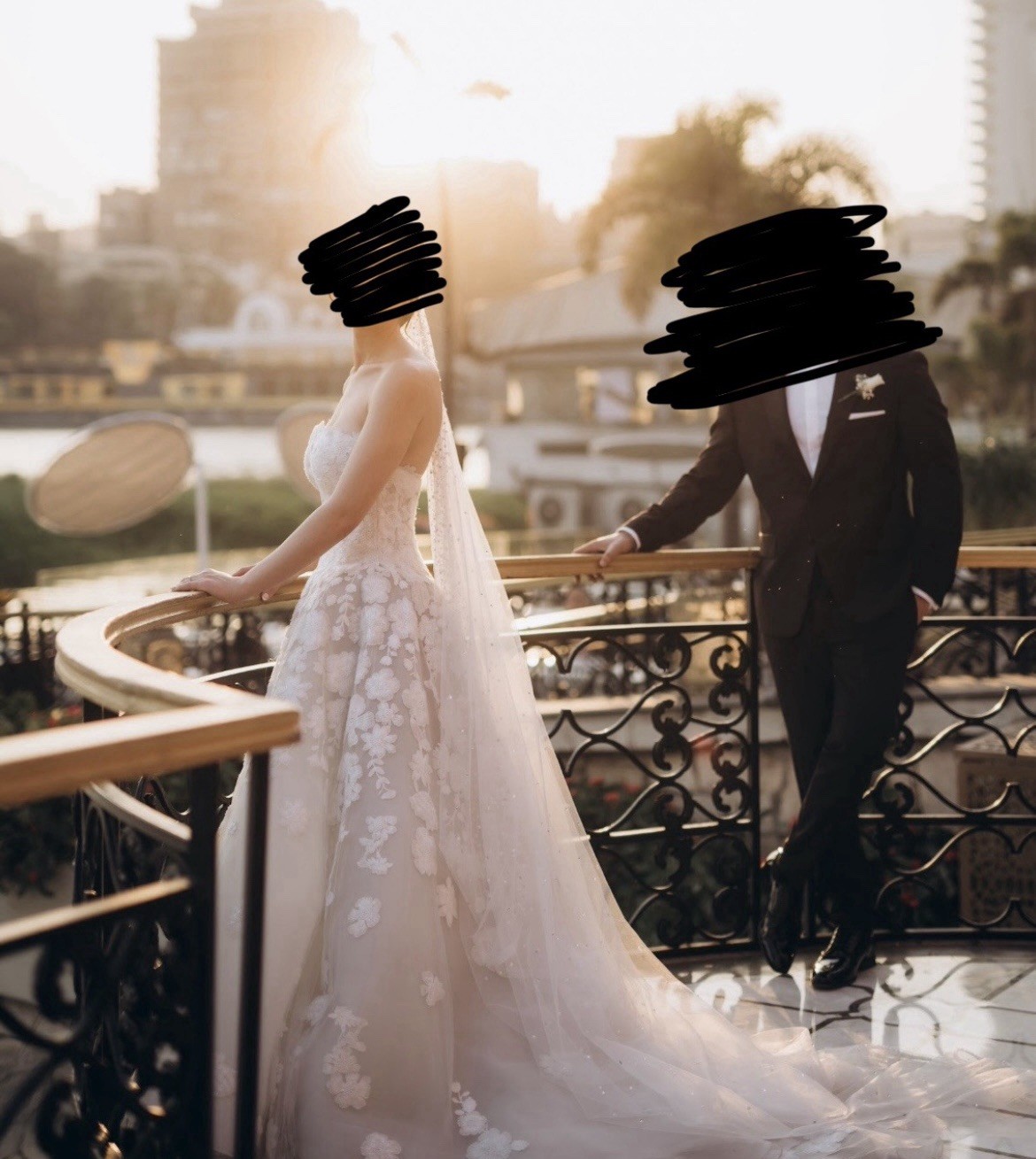 2024 Anne Barge Berkshire Wedding Dress With Custom Unbranded Veil