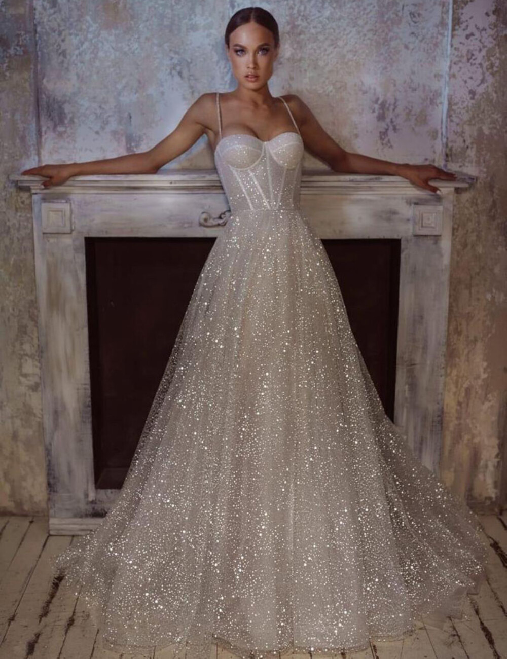 Glitter Tulle Wedding Dress Spaghetti Strap Backless Pleated Corset Bridal Gowns