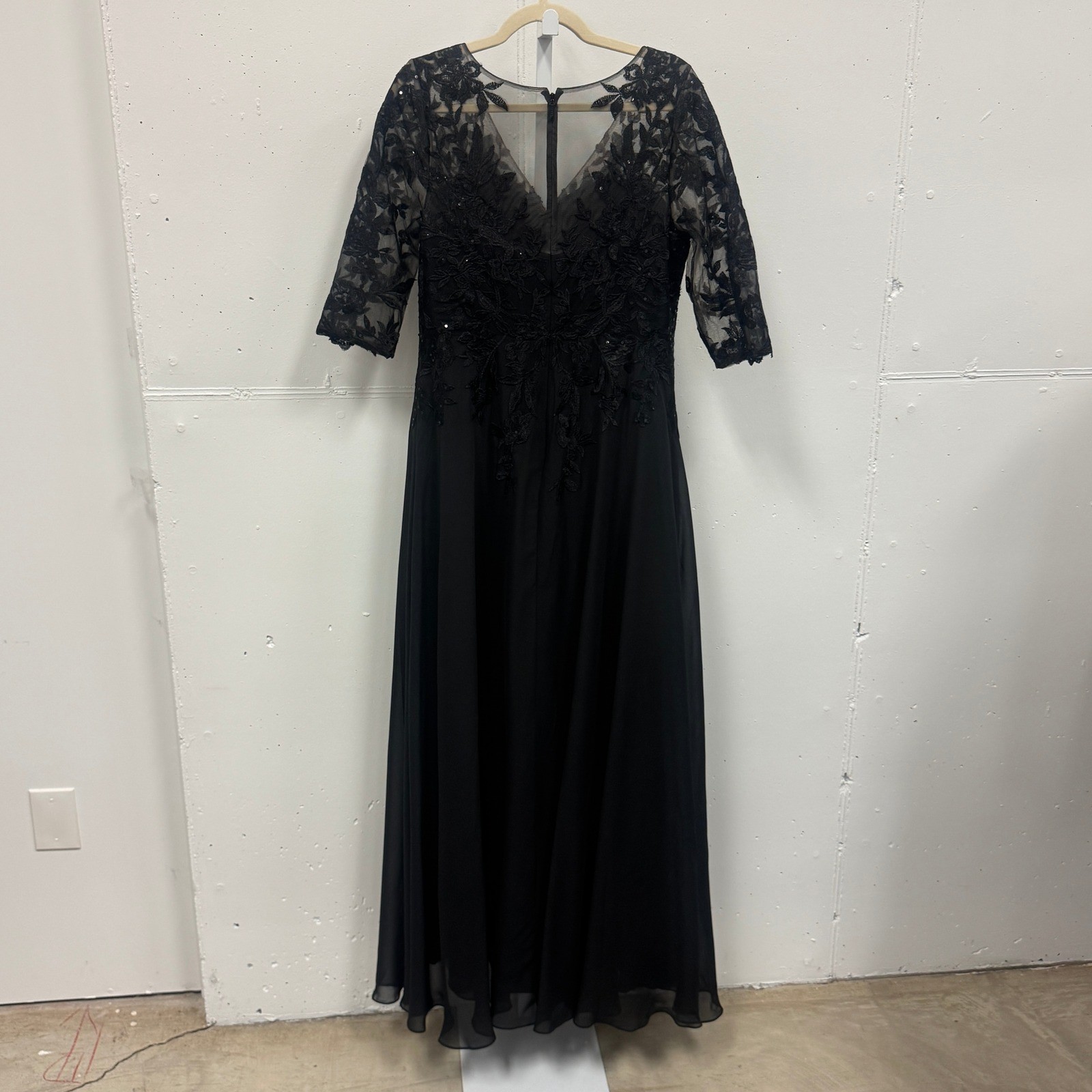 JJ’s House Valarie Black Sheath Column V-neck Sequins Lace Dress Formal Gown Lg