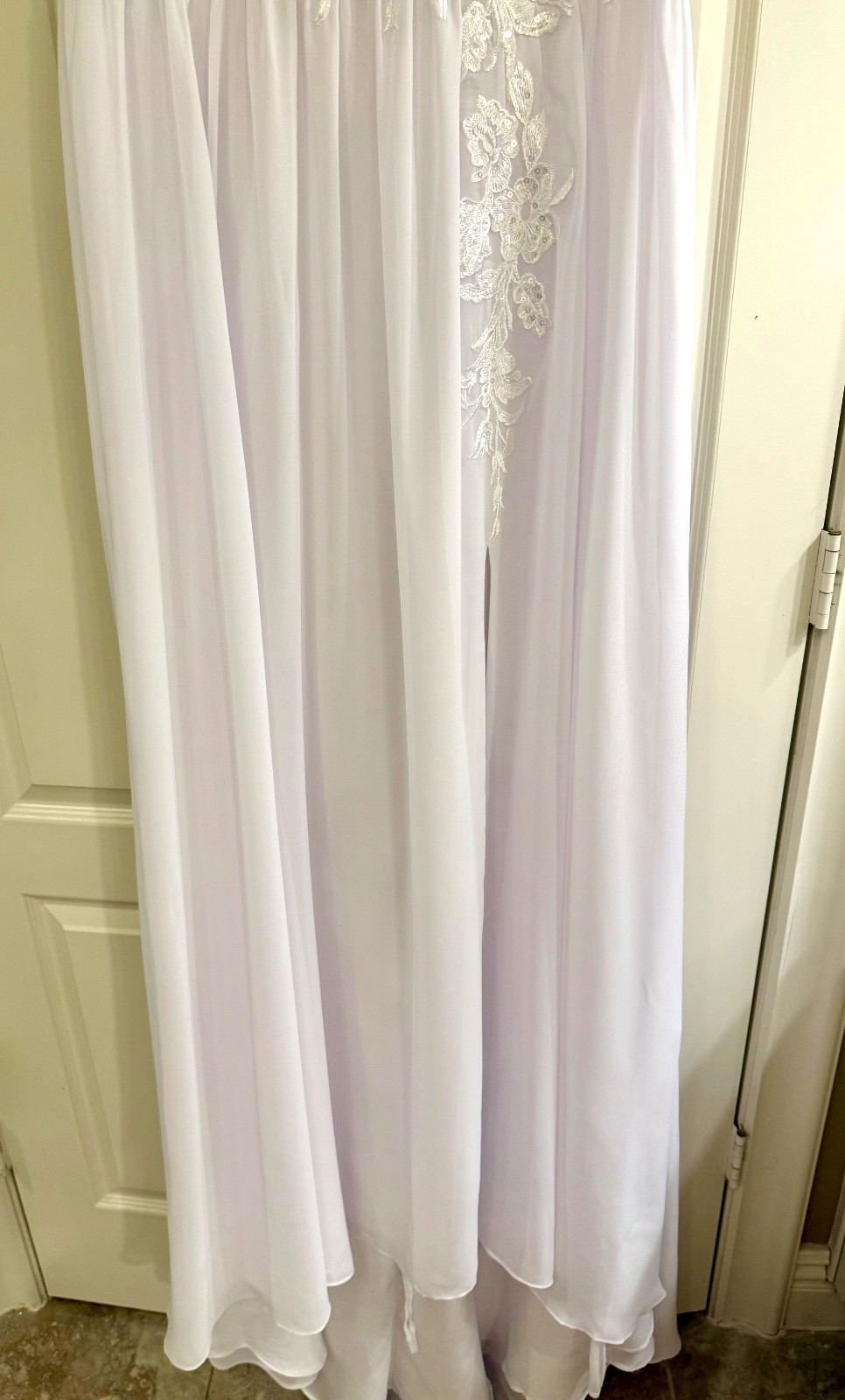 NWT Boho Wedding Dress Size 14 Ivory Lace Chiffon A-Line Bridal Gown w/ Train