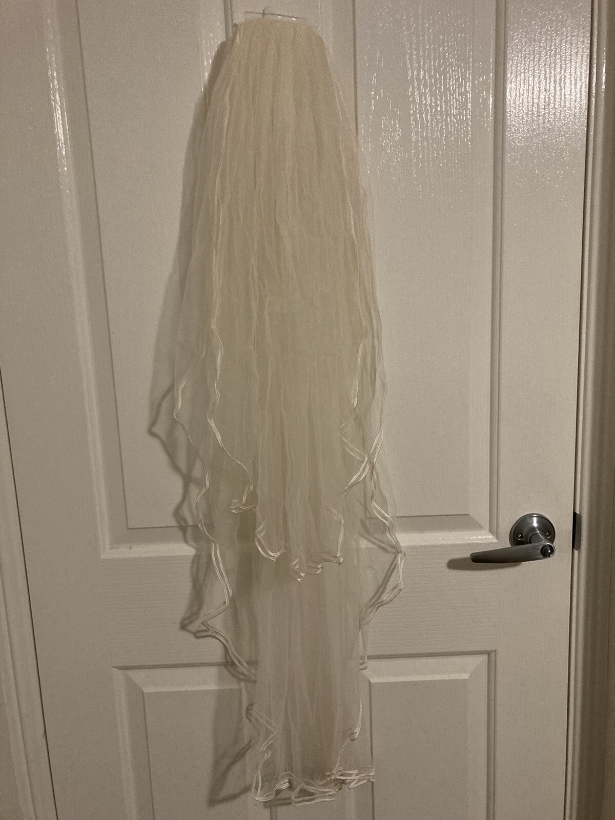 Wedding Dress Champagne Strapless Beaded Bodice Ball Gown Womens Size 8