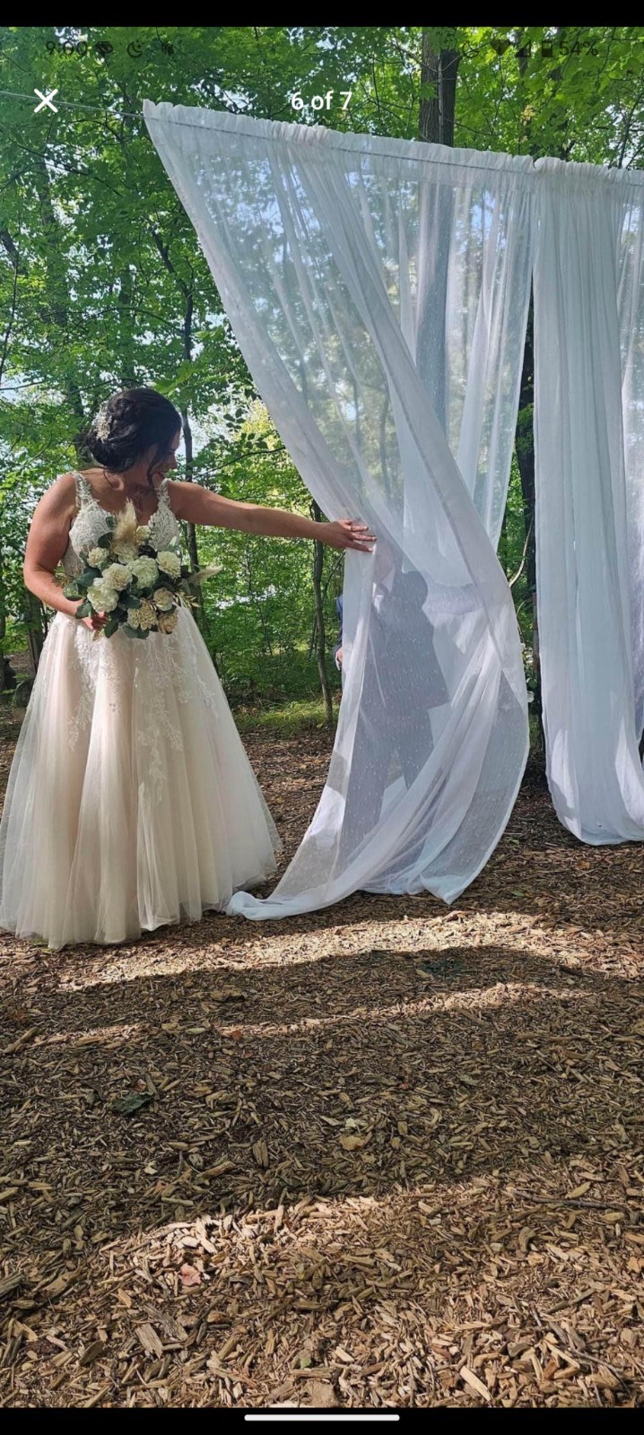 Ivory Lace Sleeveless A-Line Wedding Dress V Neck Full-Length Tulle Skirt