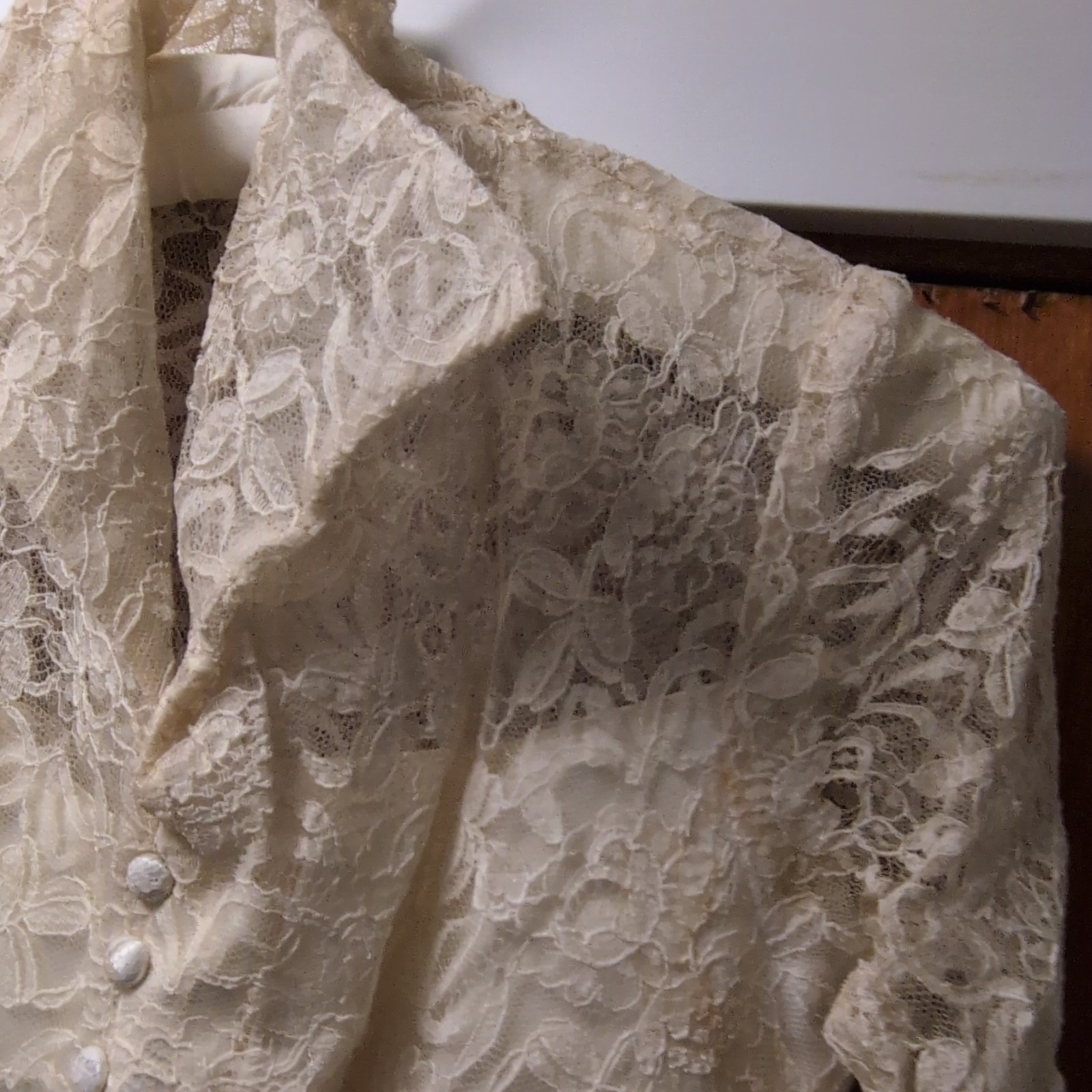 Vintage Ivory Lace Satin A-Line Wedding Dress Long Sleeve High Neck Button Back