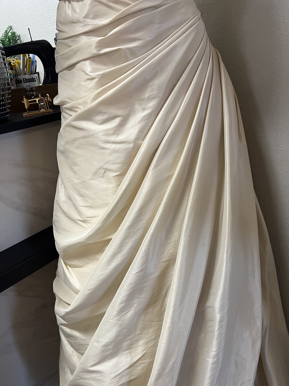 Wtoo Watters Wedding Dress Style Mermaid Long Formal Ivory Size 6 Off Shoulder