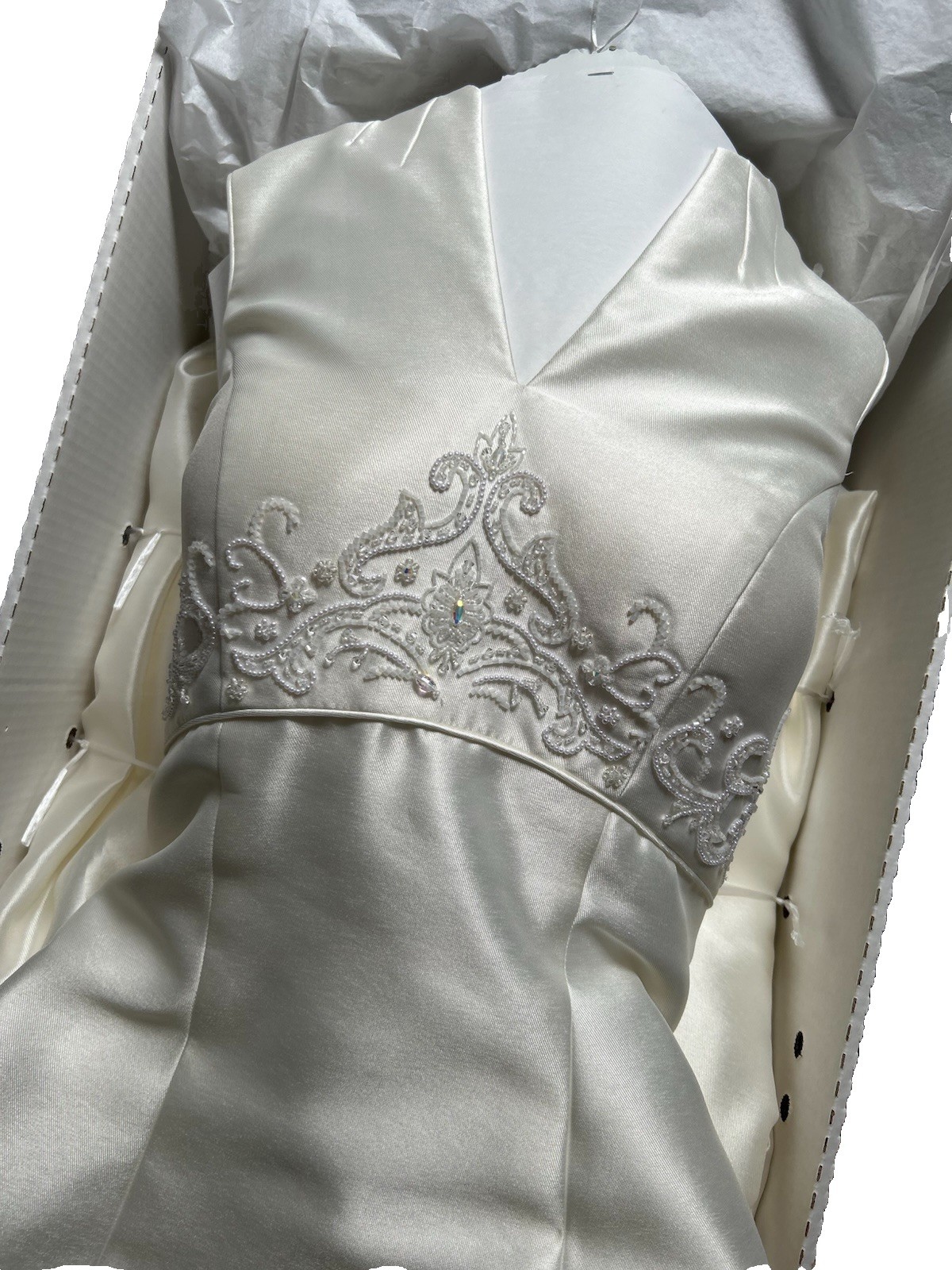 Elegant Oleg Cassini Wedding Dress Way below Cost / Cleaned : Size 10