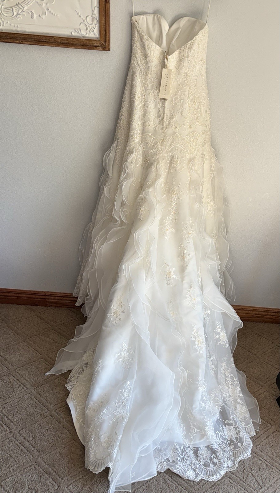 Casablanca Bridal women wedding dress sz 8 Ivory Lace sweetheart Bridal Gown NWT