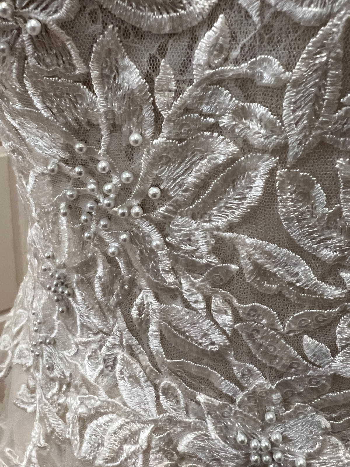 Morilee Wedding Dress Size 10 Ivory Lace Appliqué Beaded Low Back Boho Bridal