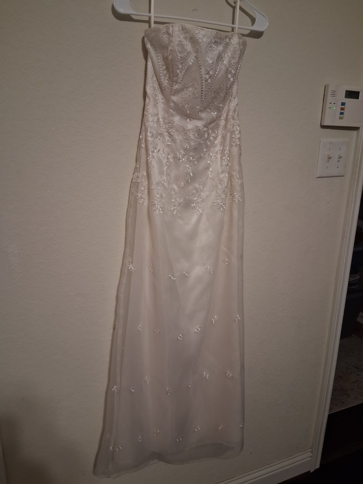 Jessica Mcclintock Wedding Embroidered Detail Sz4 Dress & 130in Beaded Veil