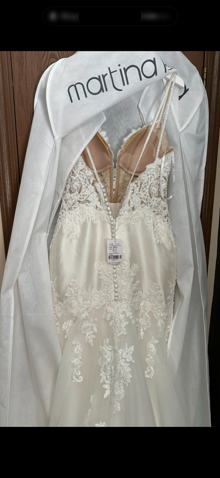 Martina Liana (Essence of Australia) Wedding Dress, Style 906. Size 10. NWT.