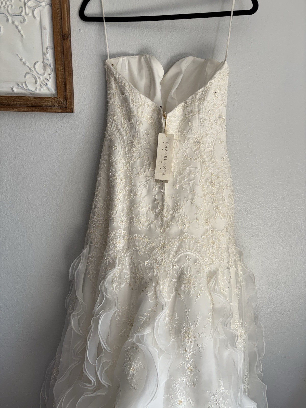 Casablanca Bridal women wedding dress sz 8 Ivory Lace sweetheart Bridal Gown NWT