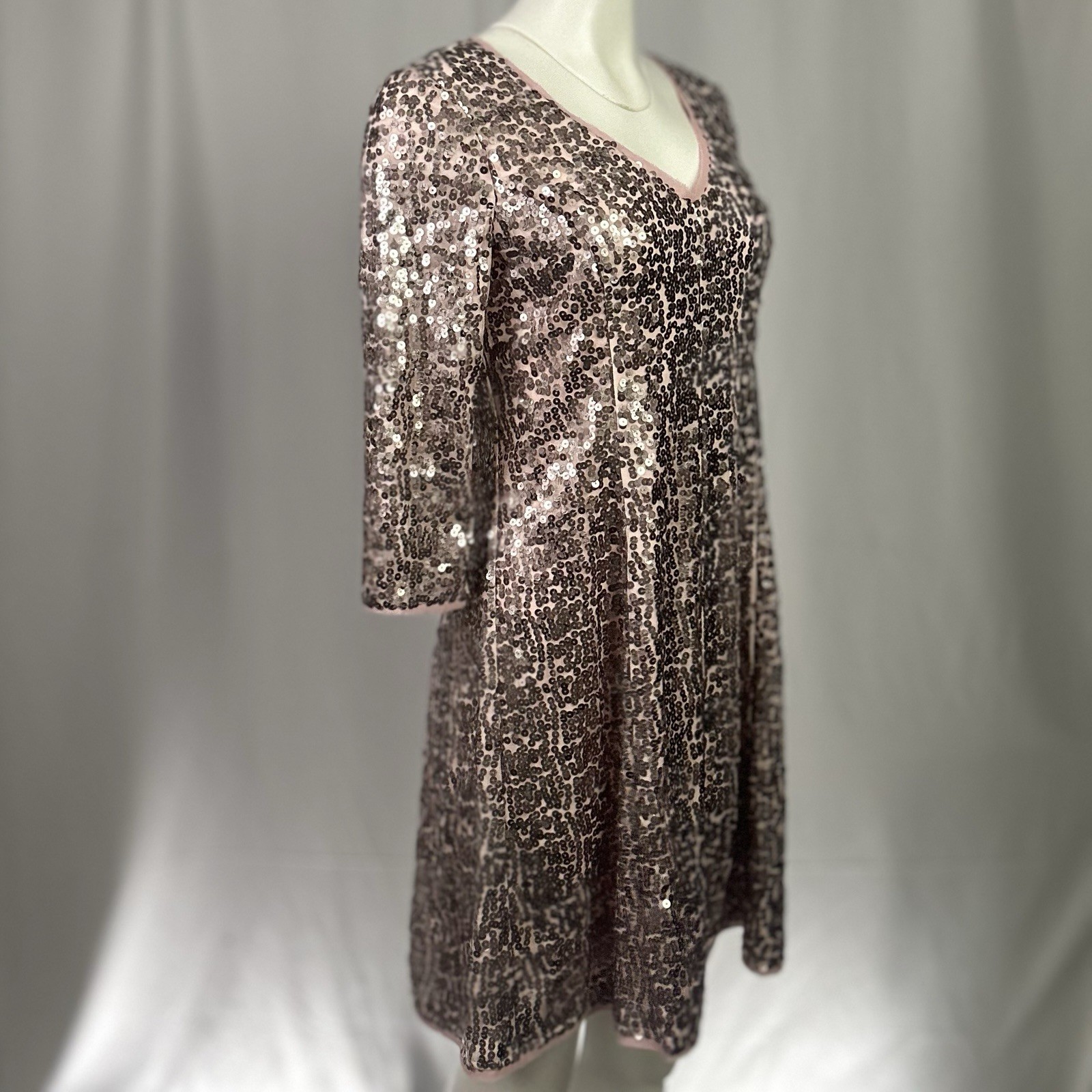 Eliza J Dress Pink Sequine Cocktail V-Neck 3/4 Sleeve Sparkly Birthday Mini 8