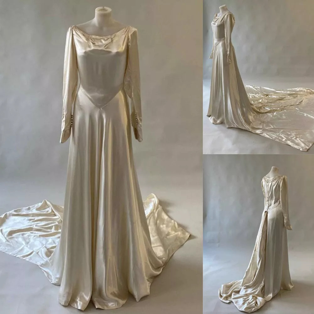 Champagne Satin Wedding Dresses Long Sleeve Scoop Neck Mid Century Bridal Gown