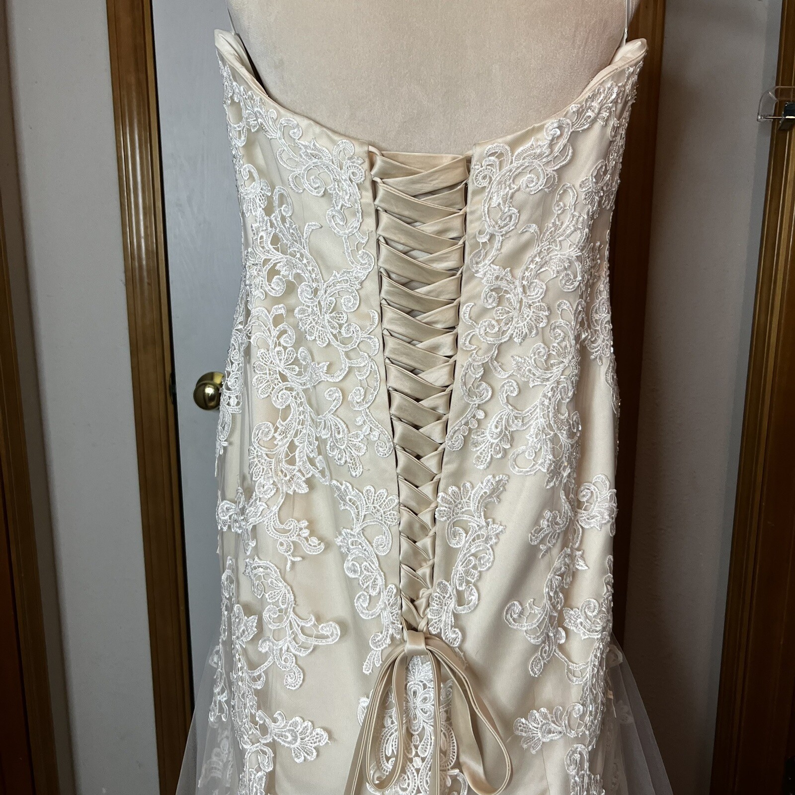 Casablanca Bridal Gown Lotus In Champagne / Ivory/ Silver Size 18 Style 2242