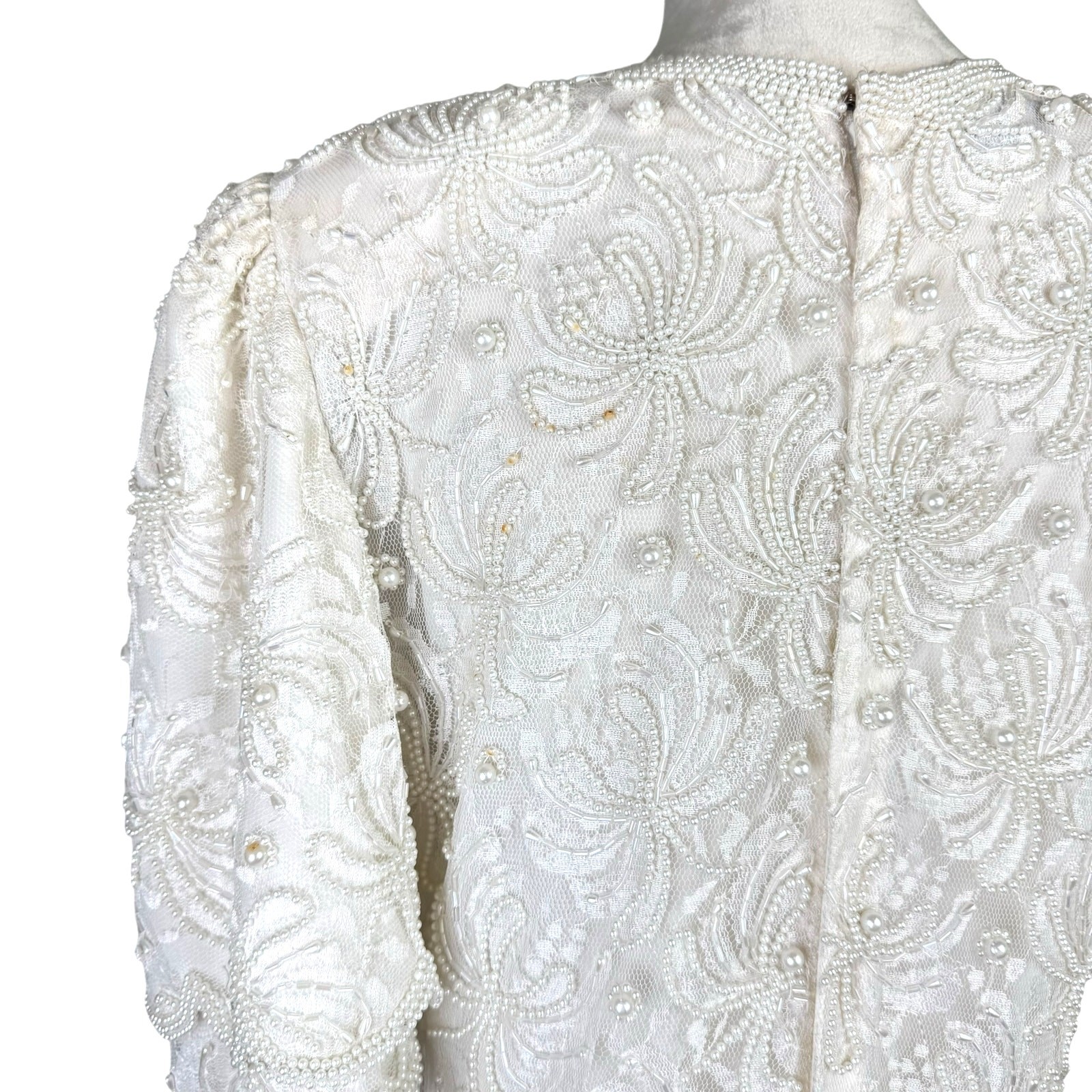 Vintage Laurence Kazar Sz 12 Full Length Pearl Beaded Lacy V Neck Wedding Dress