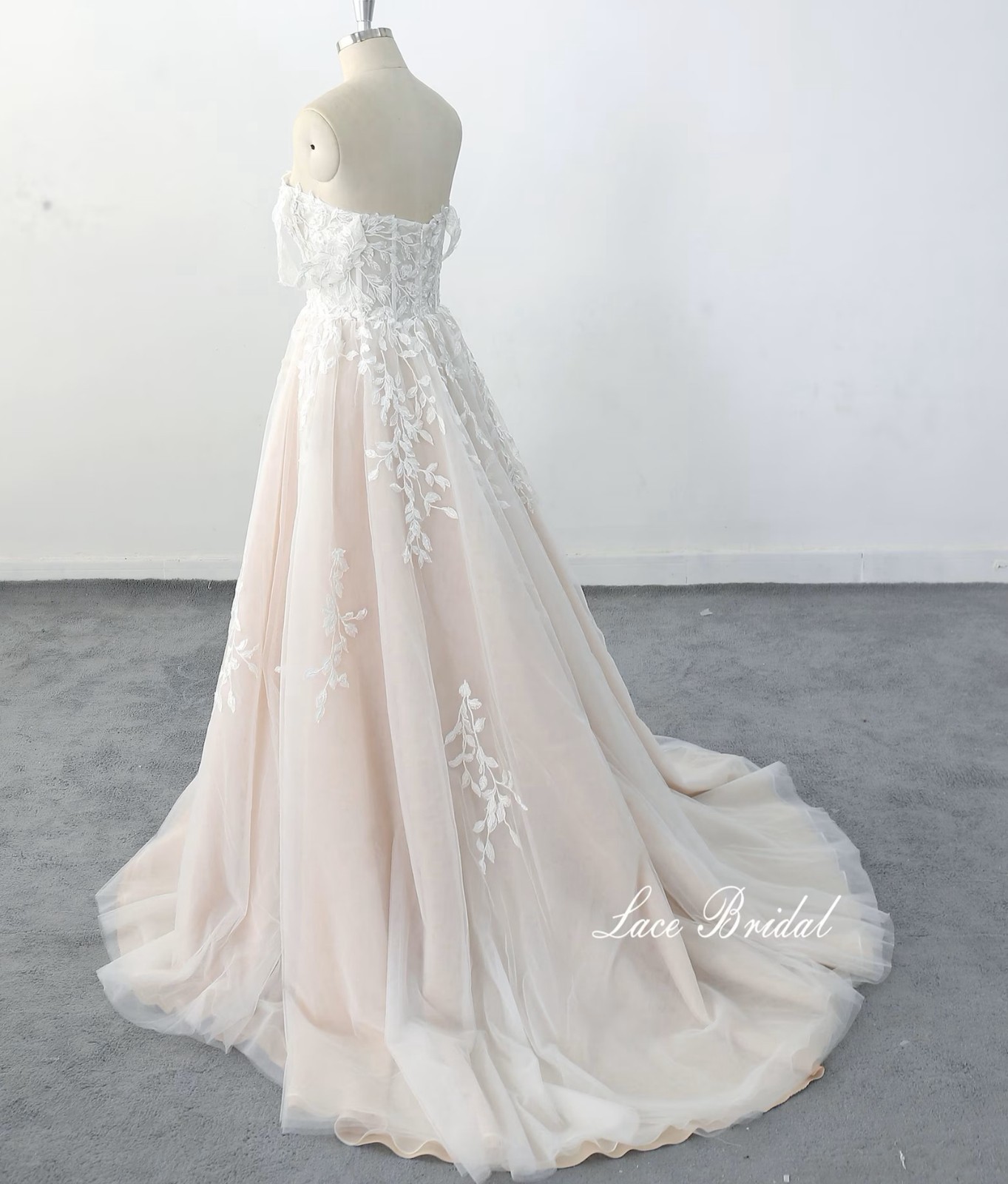 Boho lace wedding dress wedding dress custom made 32-60 off straps n.measurement
