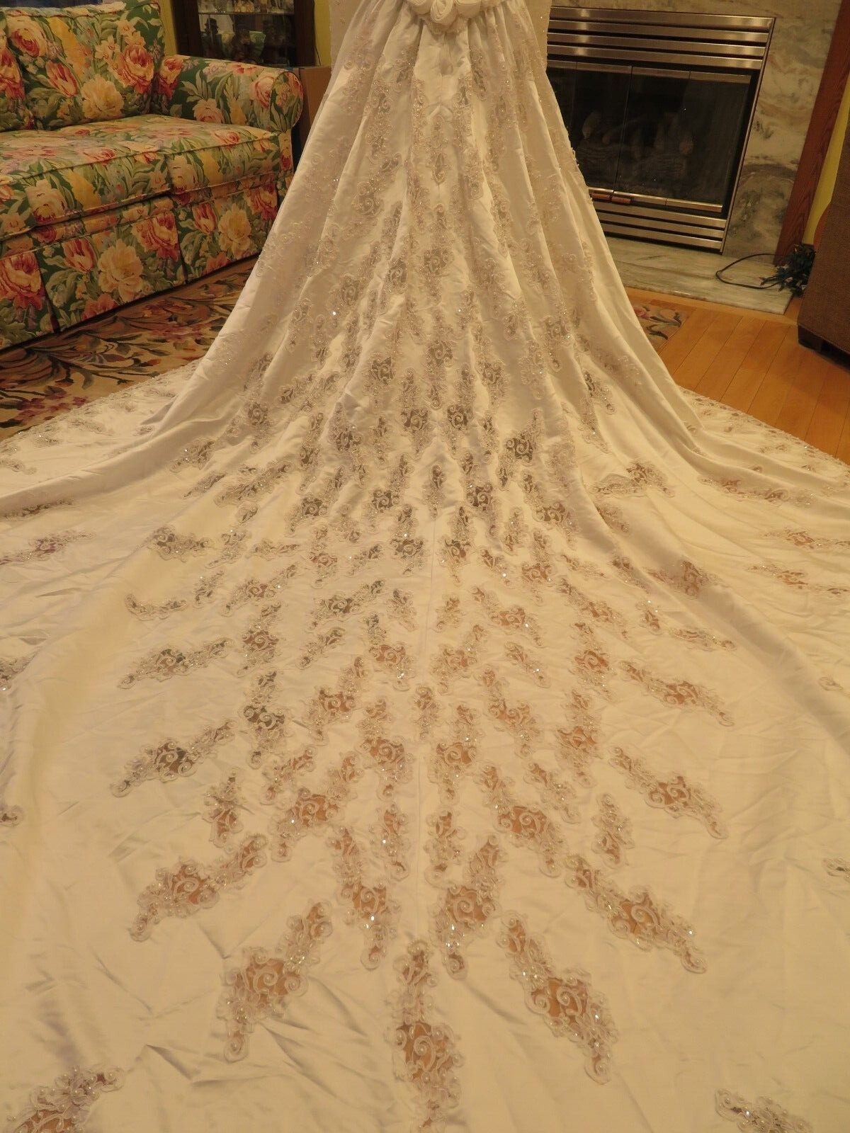 NEW Mori Lee ALENCON LACE Vintage Wedding Dress PRINCESS Gown ROYAL Train WOW