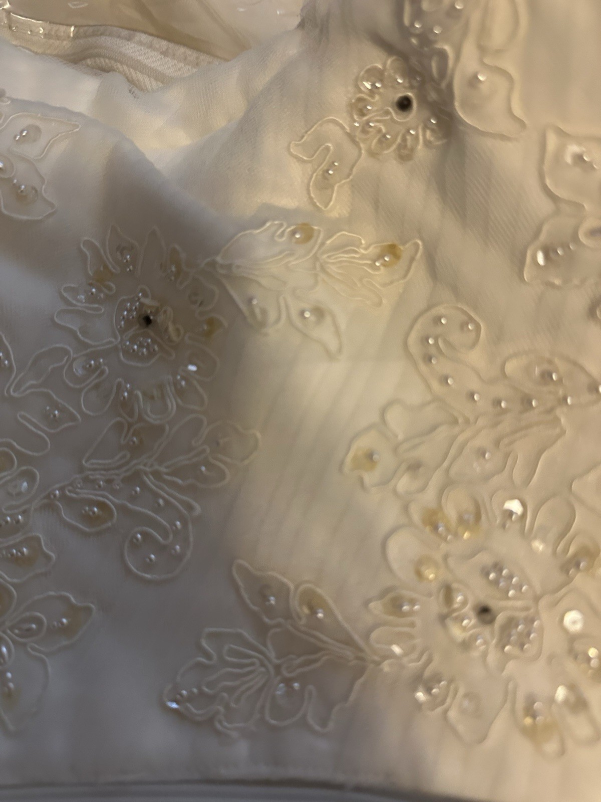 BEAUTIFUL IVORY Ashley Jordan Wedding Dress Size 10 and tiara and veil comb
