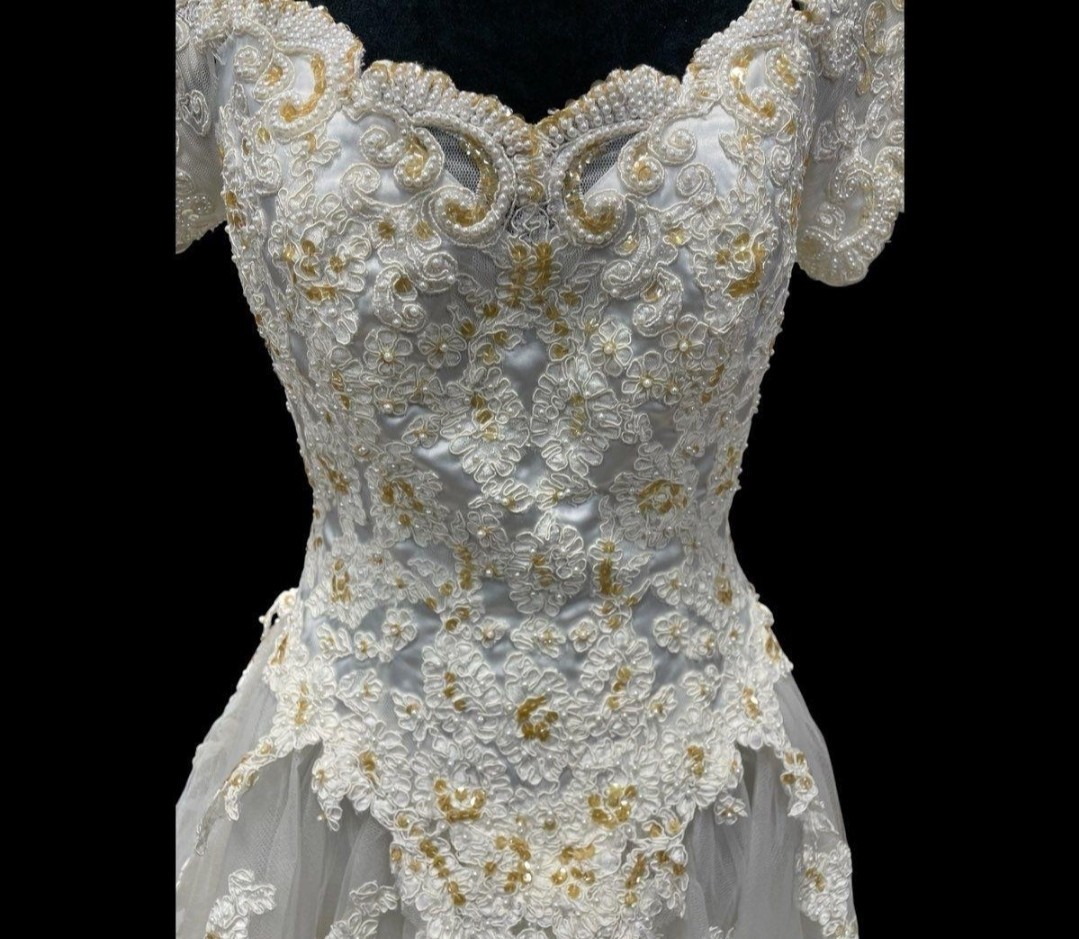 Princess Ball Gown Wedding Dress Sz 16 Faux Pearl Lace Applique Off Shoulder D30