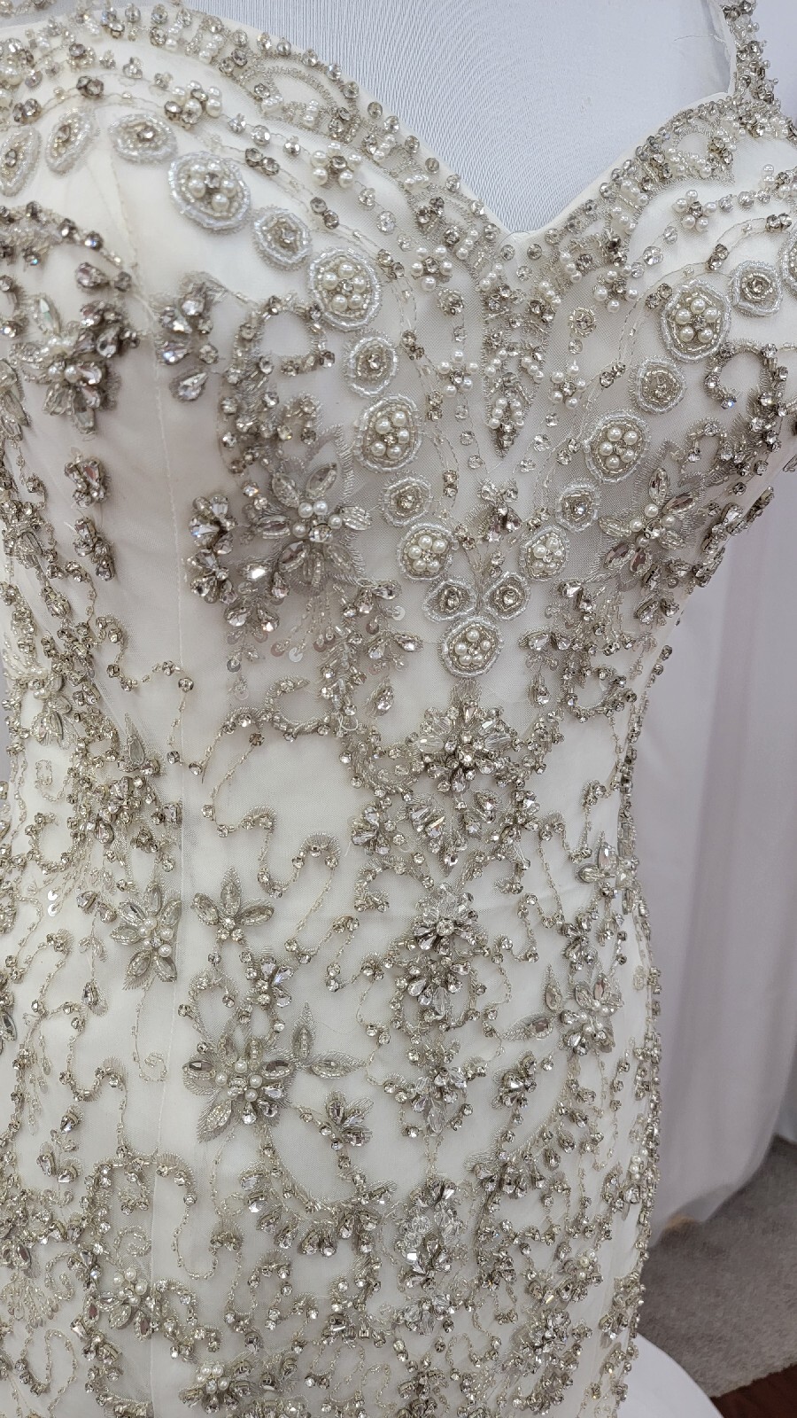 Mary’s Bridal D8101 Dress Mermaid Crystal Beaded Embroidered Bodice Tulle Skirt