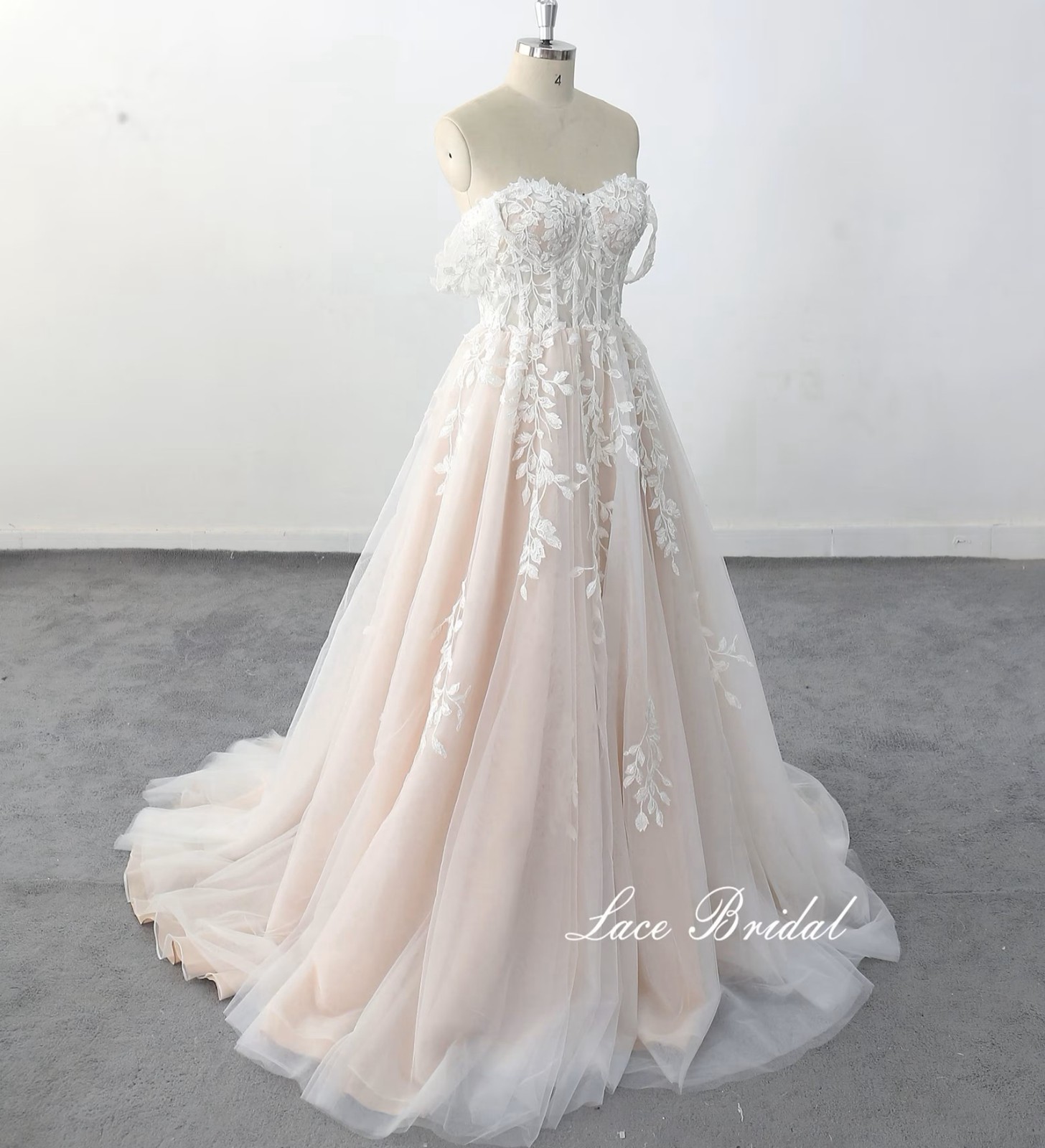 Boho lace wedding dress wedding dress custom made 32-60 off straps n.measurement