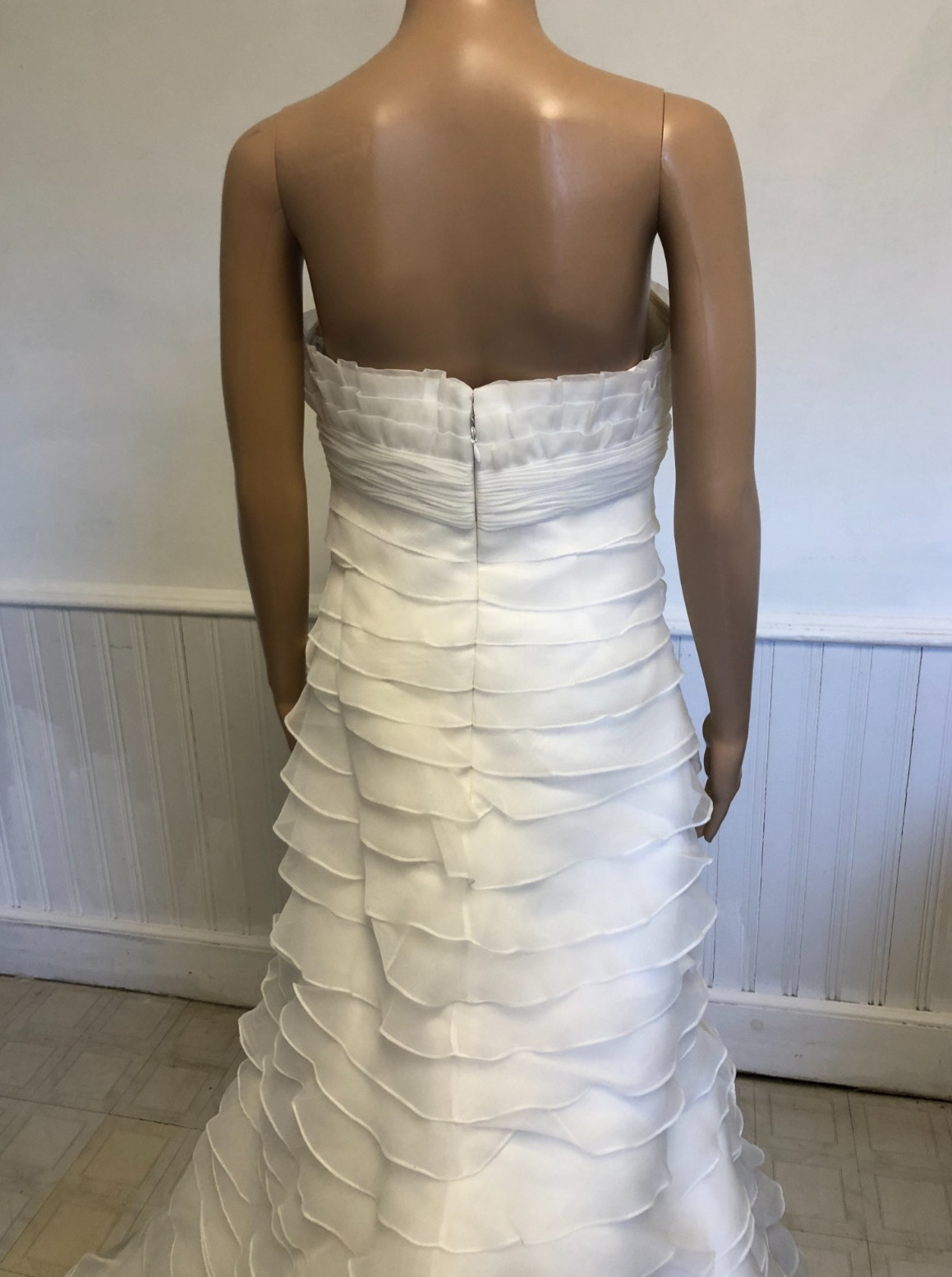 NEW Garza Paris Wedding Gown Sz 10 NWT Taffeta Ruffle Train Off White