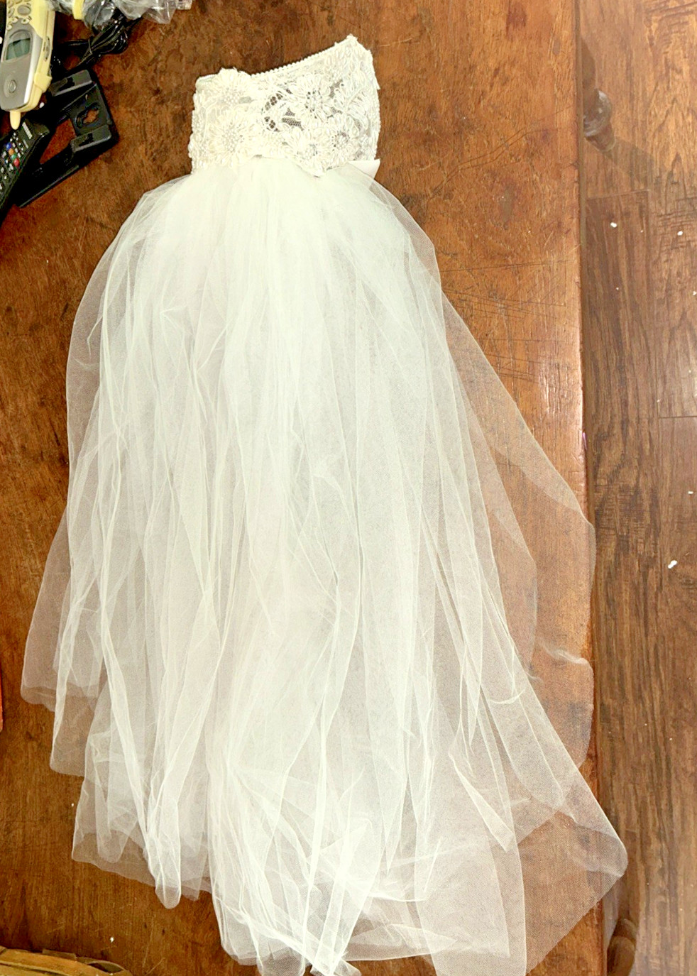 Beautiful Vintage Wedding Dress With Veil, train, lace, back buttons and zipper