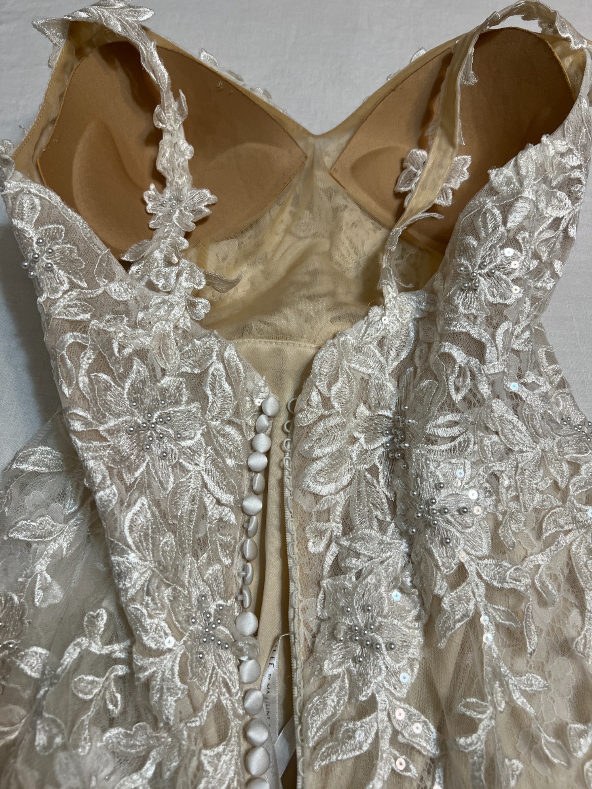Morilee Wedding Dress Size 10 Ivory Lace Appliqué Beaded Low Back Boho Bridal