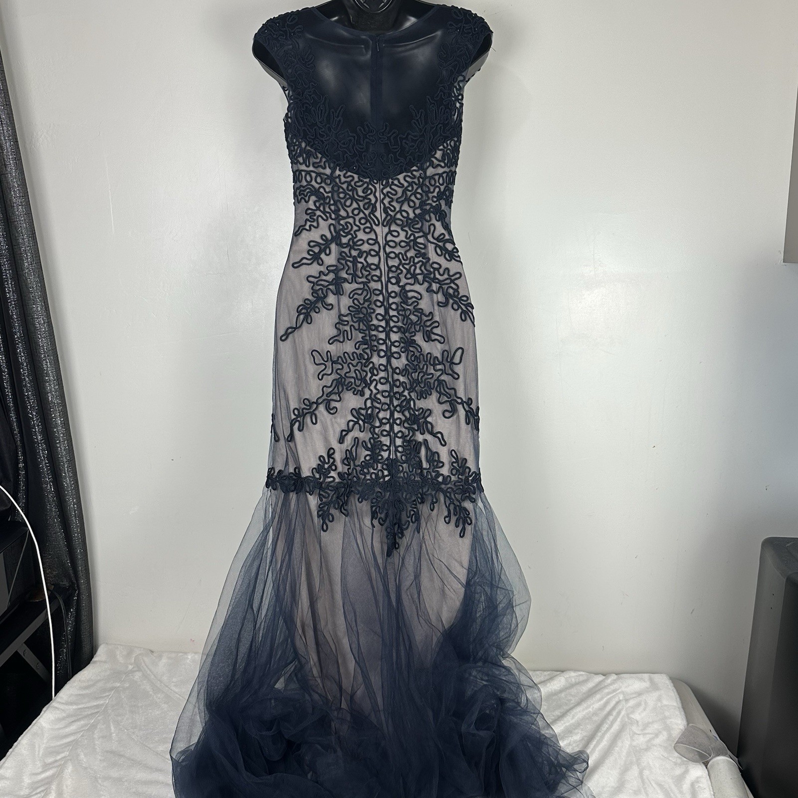 GLS by Gloria Navy Embellished Beaded Mermaid Gown Size S Formal Glam Princess
