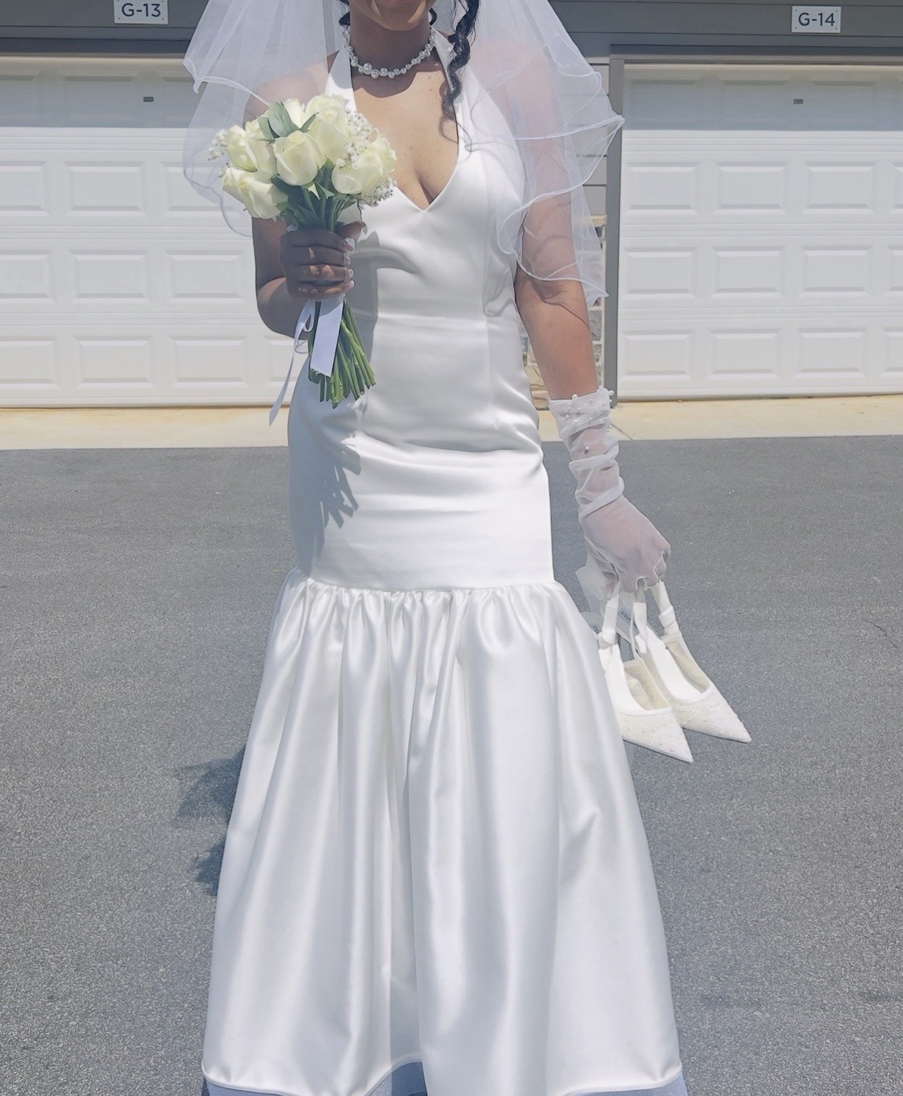 Meshki Danica White Satin Halter V-Neck Mermaid Full-Length Wedding Dress S