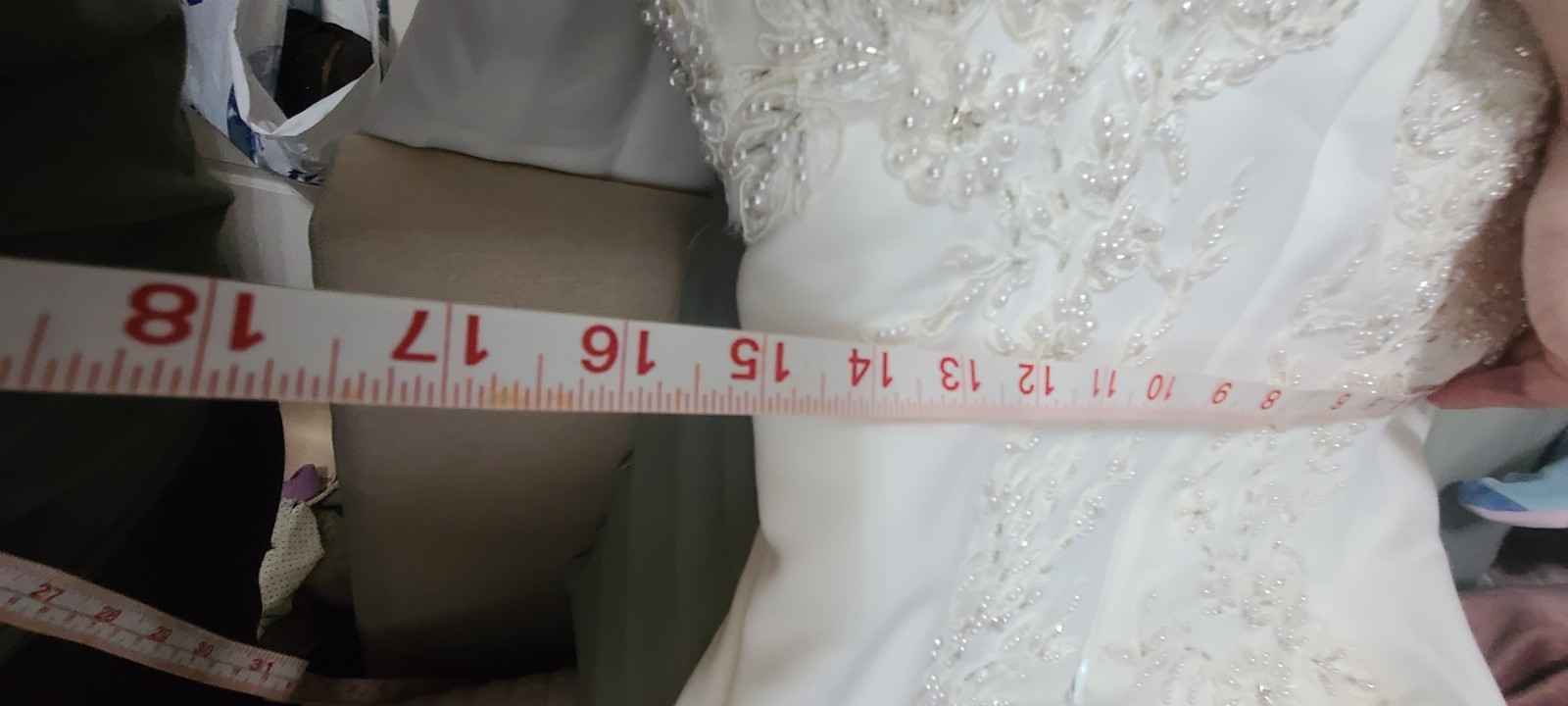 PC Mary’s wedding gown beautiful sweetheart neckline strapless