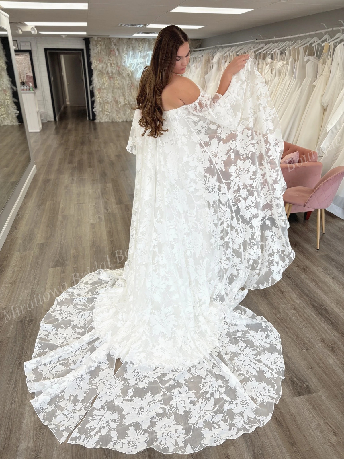 Wedding Ceremony Dress Detachable Cape Wrap Organza Jacquard Chapel Garden