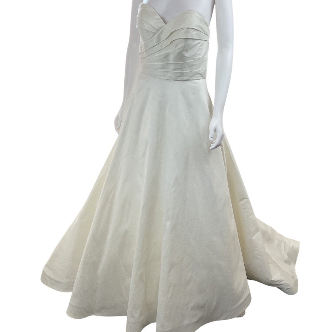 Strapless Wedding Dress Bridal Gown A-Line Buttons Back hidden zipper Gown