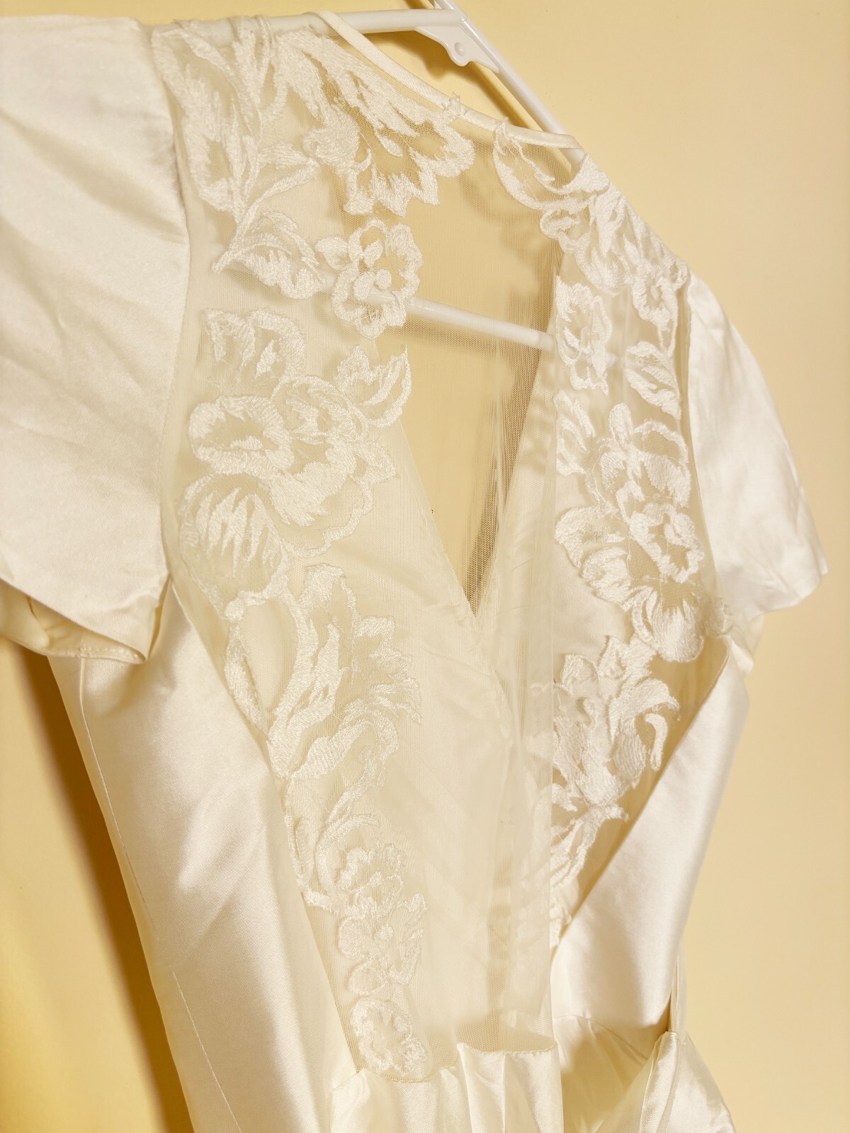 Nouvelle amsale Nic Wrap Ballgown Wedding Dress